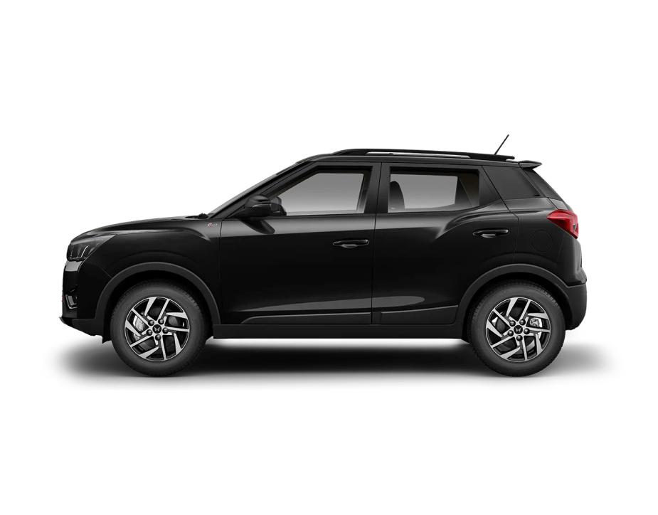 Mahindra XUV 300 W8 TGDi Monotone Petrol - NAPOLI BLACK