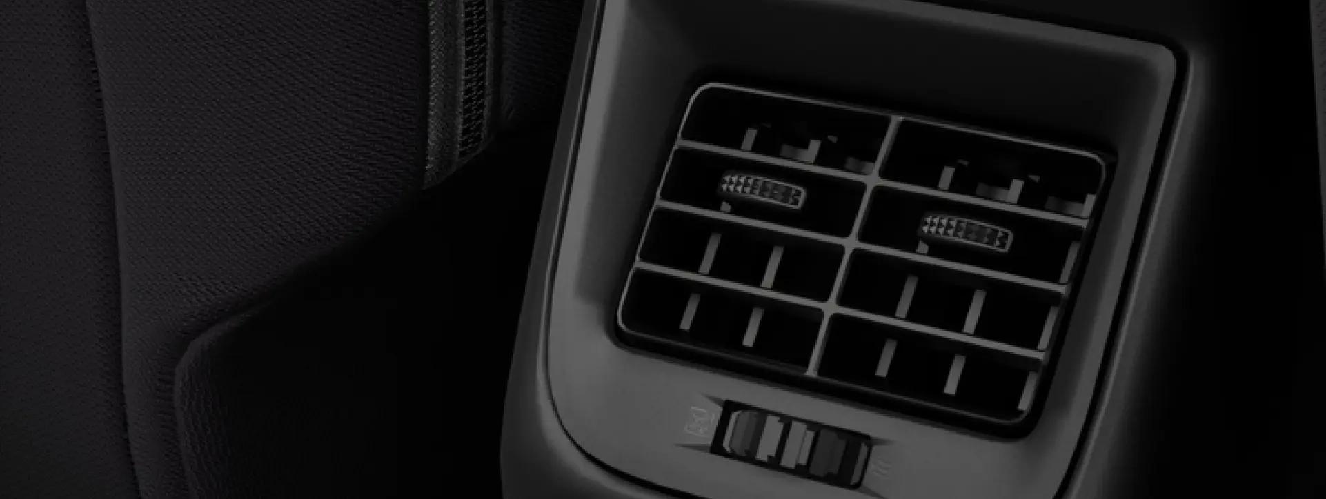 Maruti Suzuki Baleno rear AC vents