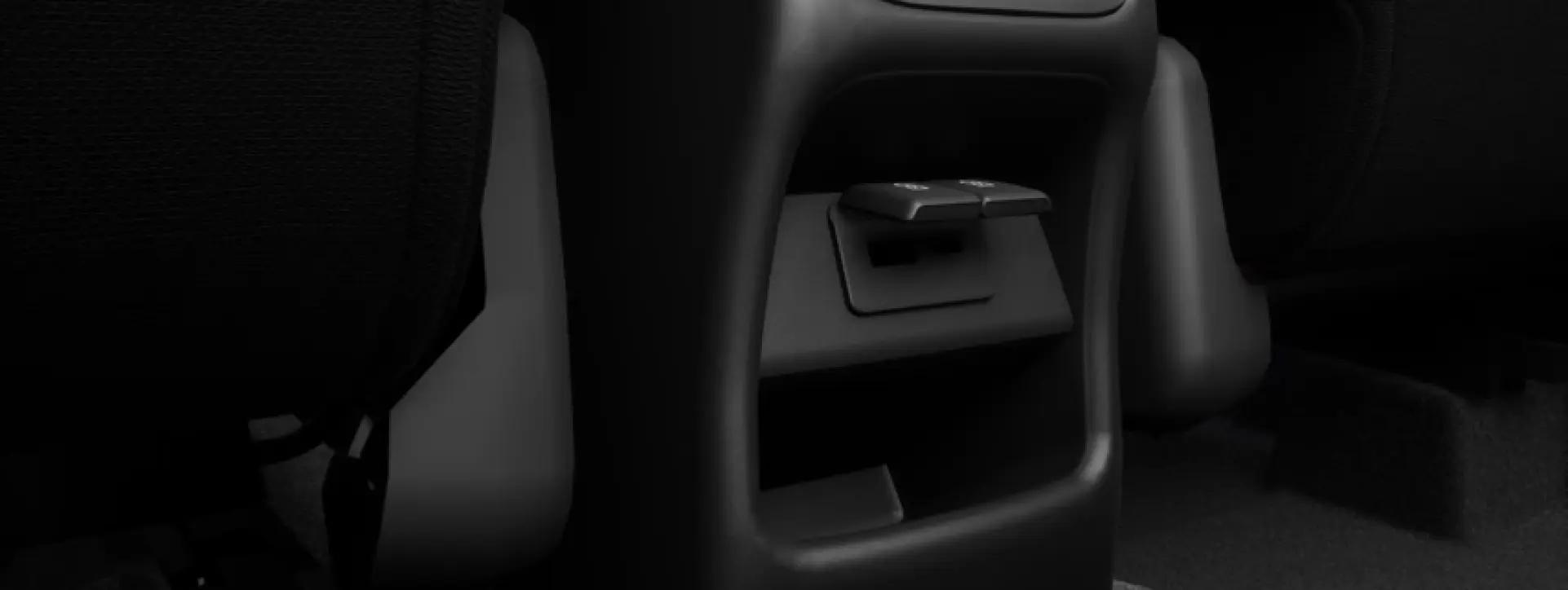 Maruti Suzuki FRONX rear fast charging USB ports