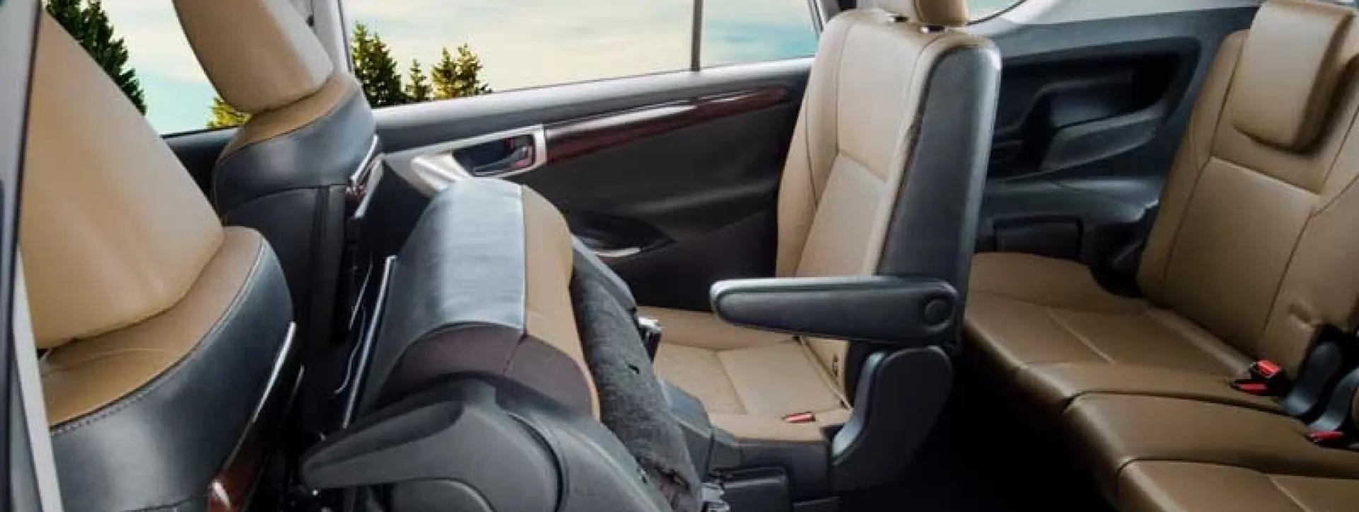 Toyota Innova Crysta Tumble Second Row Seat