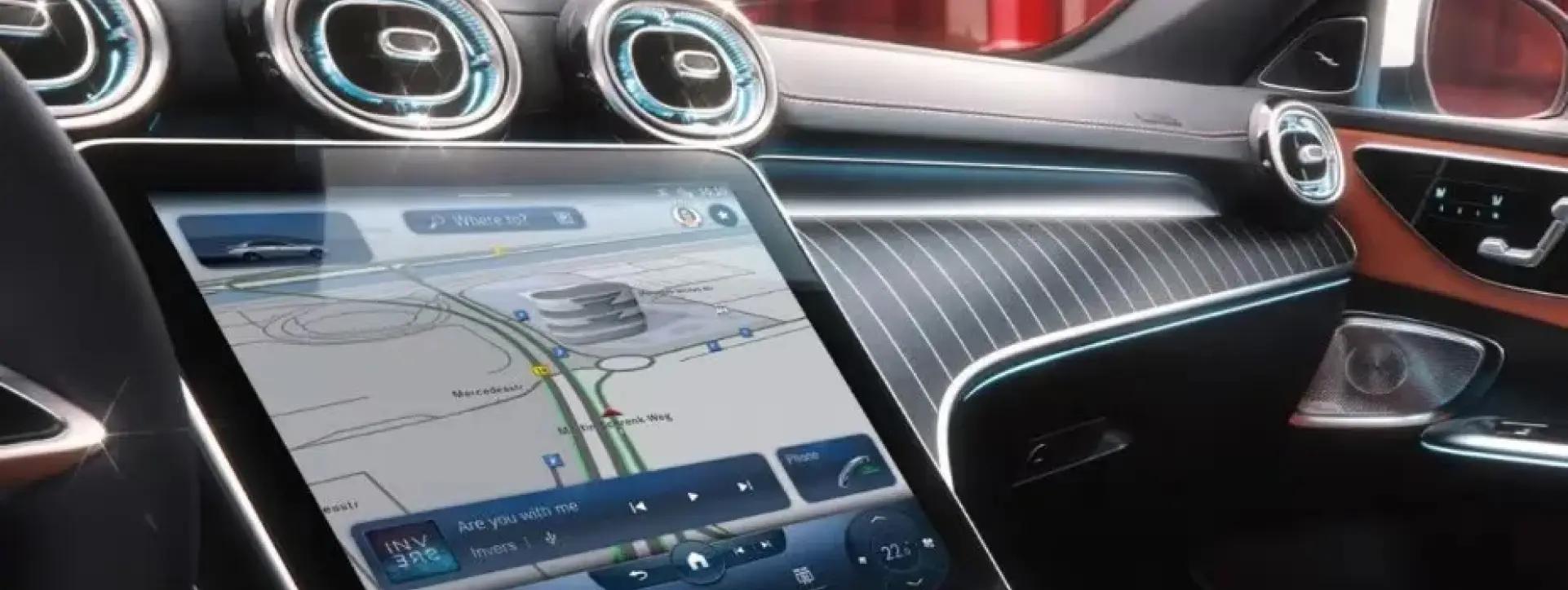 Mercedes-Benz C Class Glovebox(Closed)