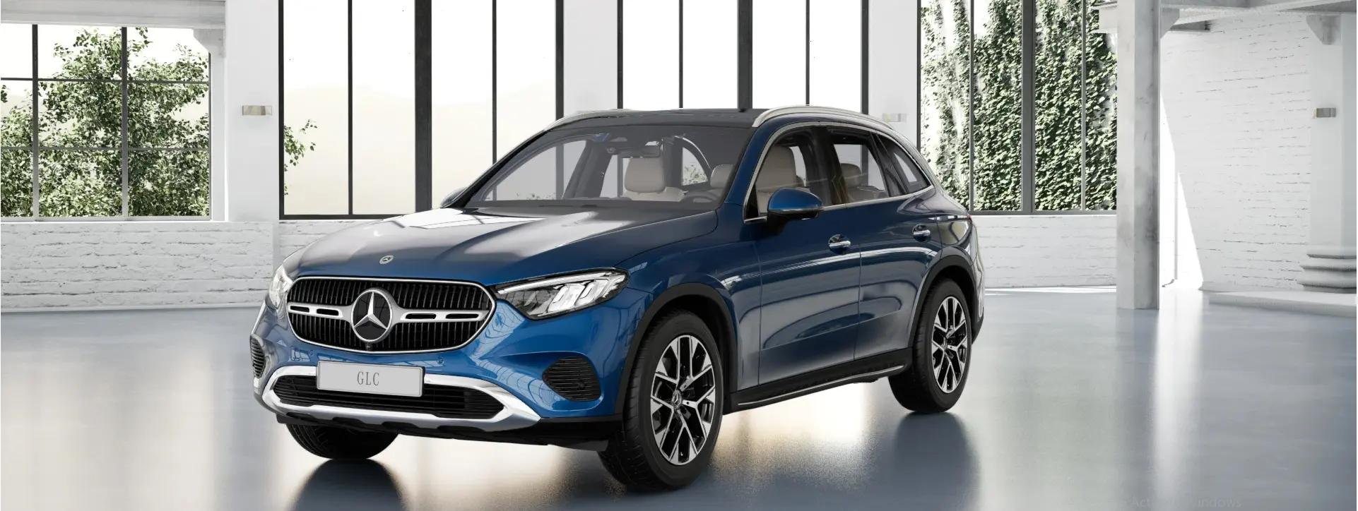 Mercedes-Benz GLC Left Front Three Quarter