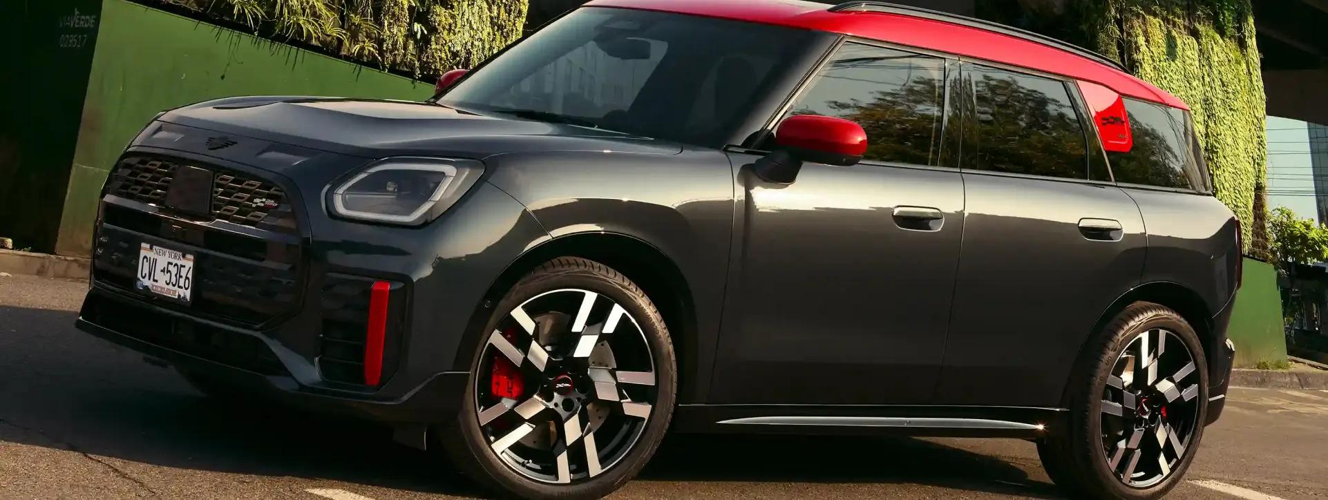 Mini Countryman Front Left Three Quarter View