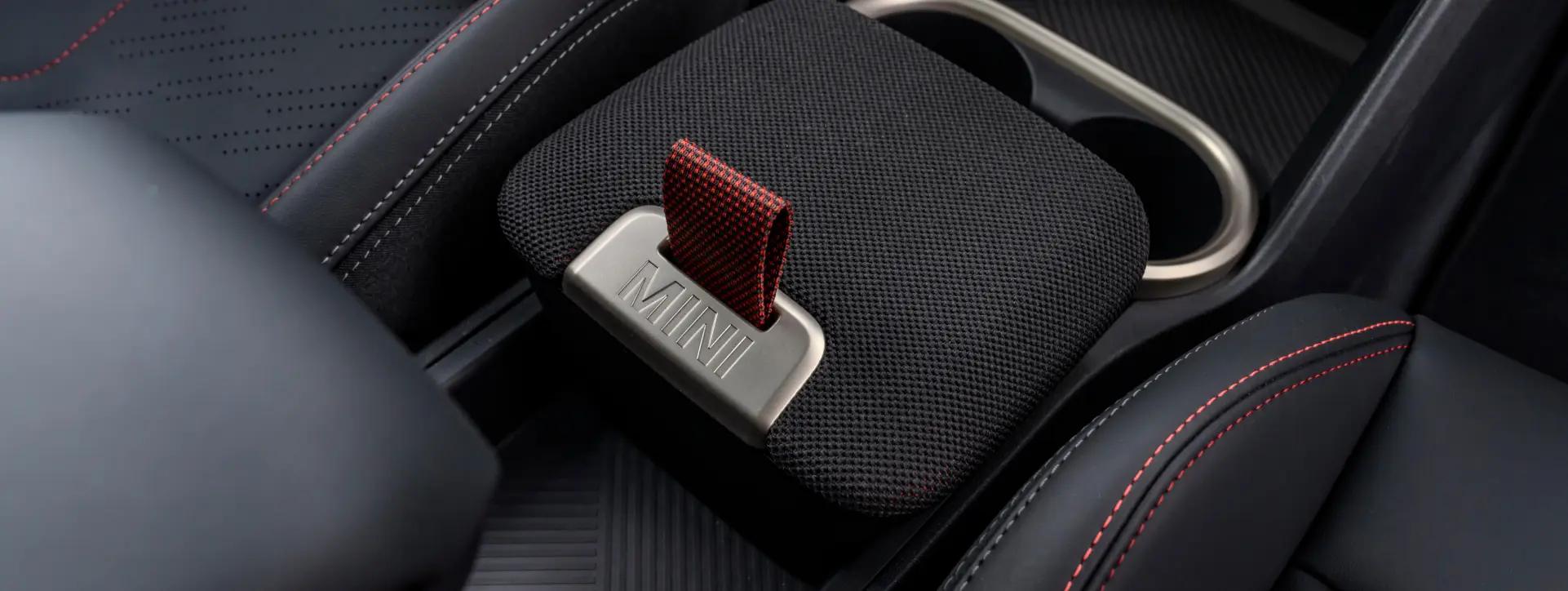 Mini Countryman Center Console/Centre Console Storage