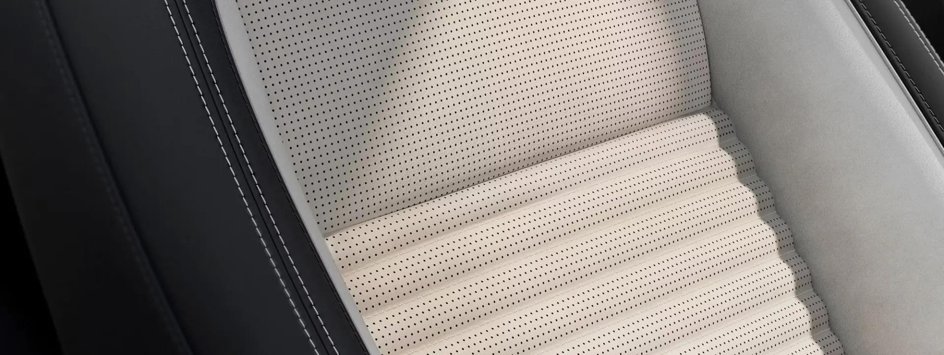 Land Rover Discovery Upholstery Details