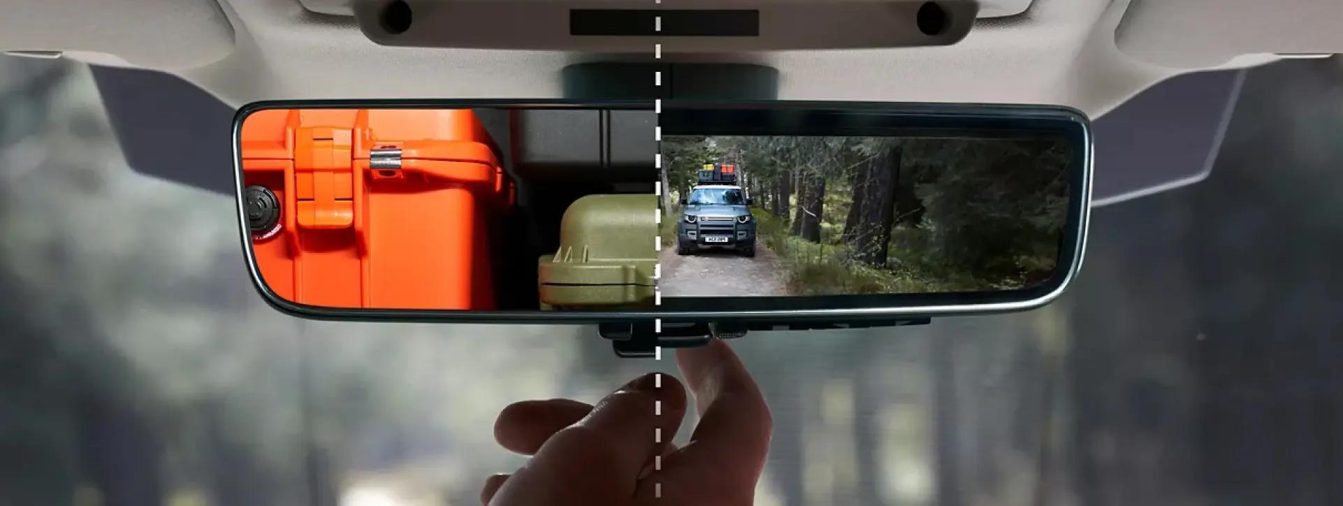 Land Rover Defender 110 360-Degree Camera Control
