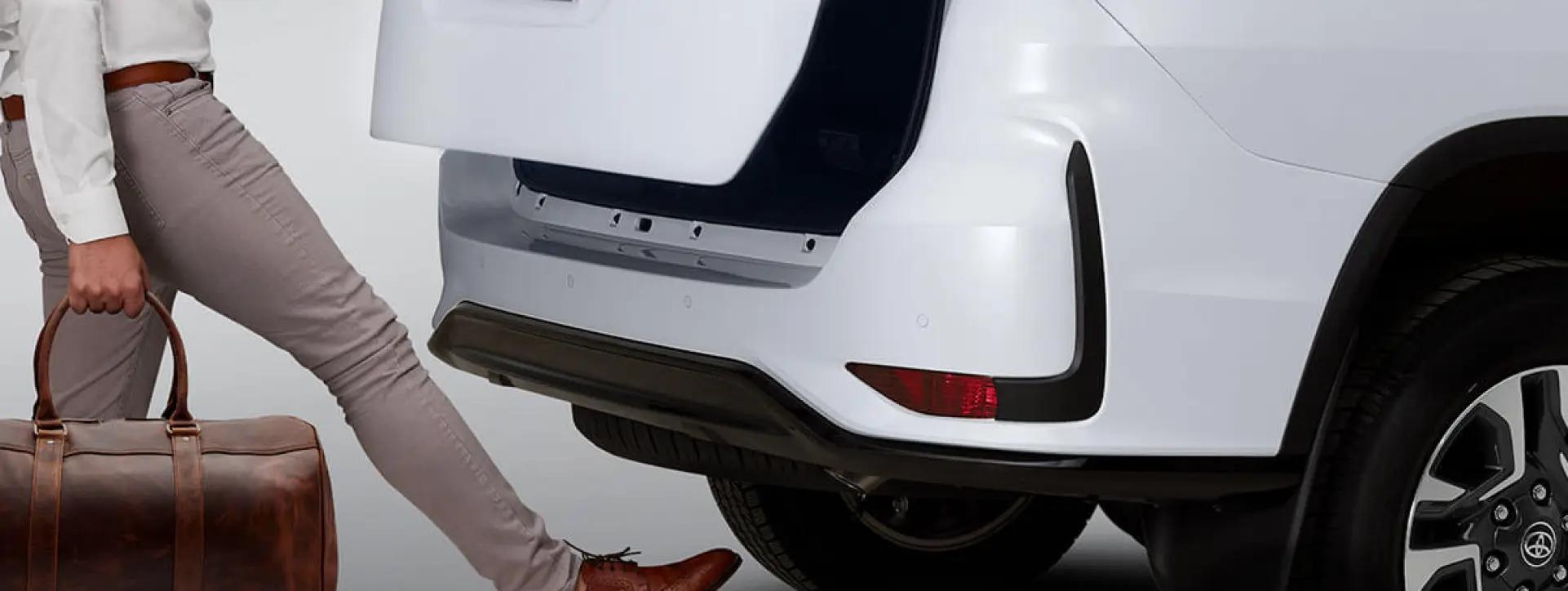 Toyota Legender Power Back Door with Sensor