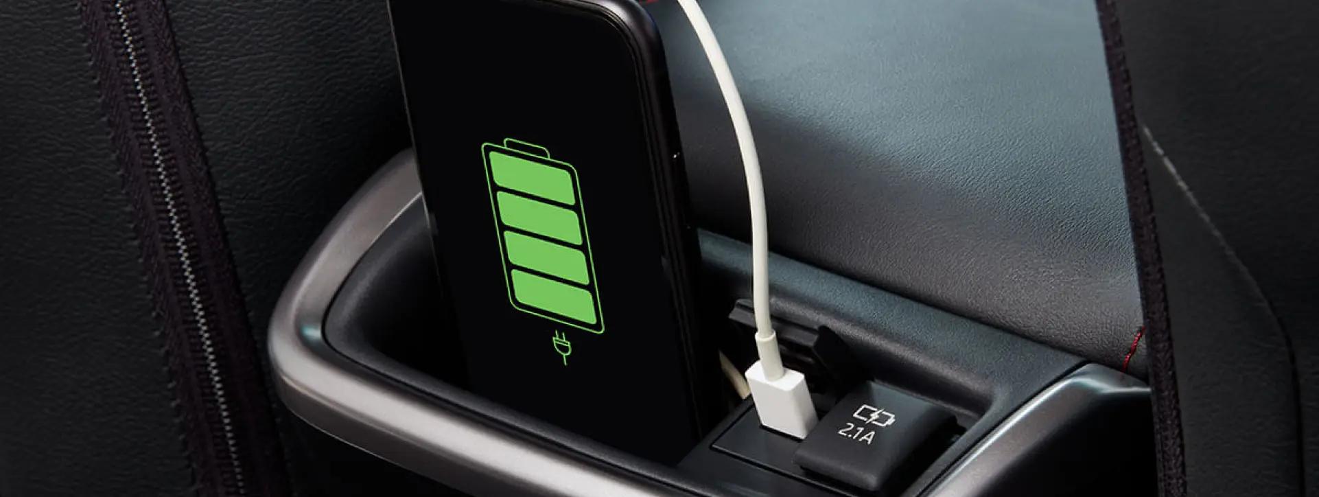 Toyota Legender Rear USB Charger