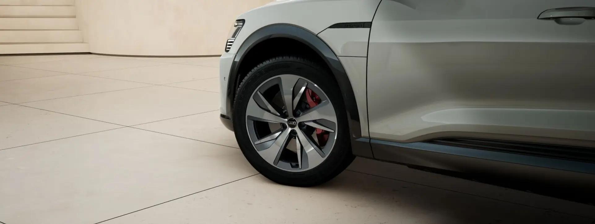 Audi Q8 Sportback e-Tron Wheel