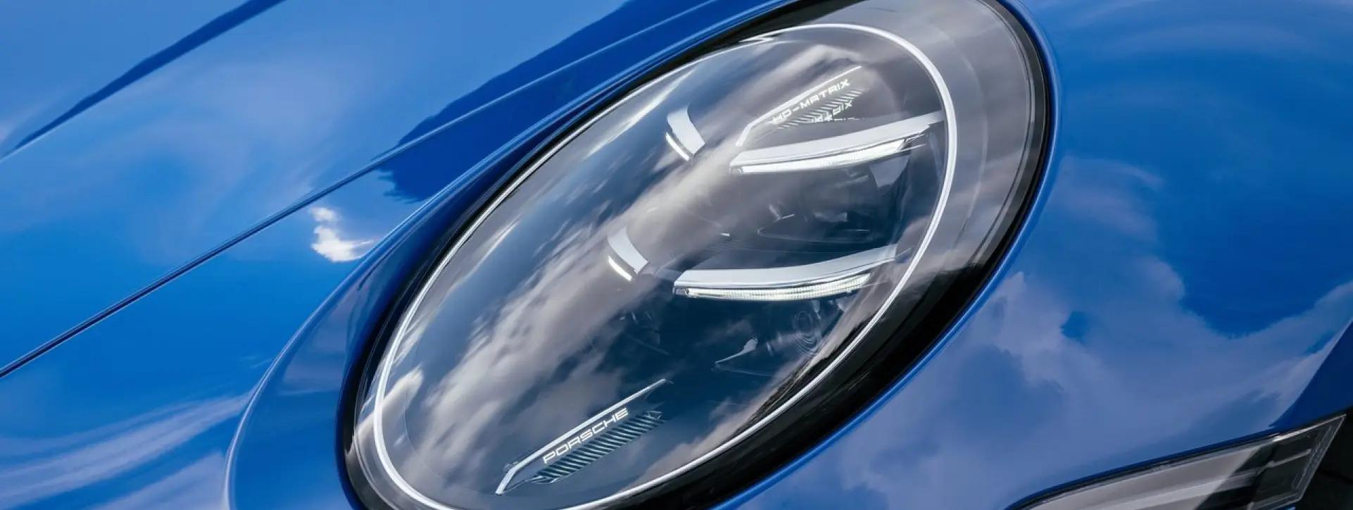 Porsche 911 Headlight