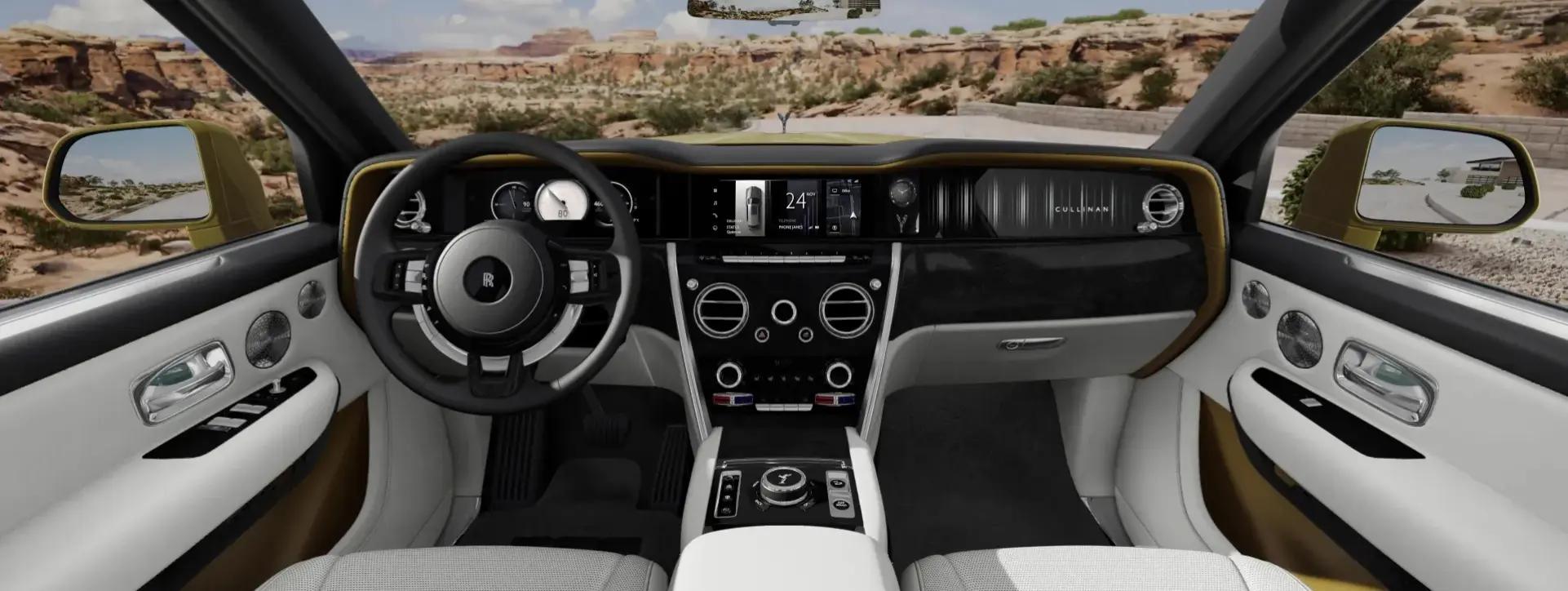 Rolls Royce Cullinan Dashboard