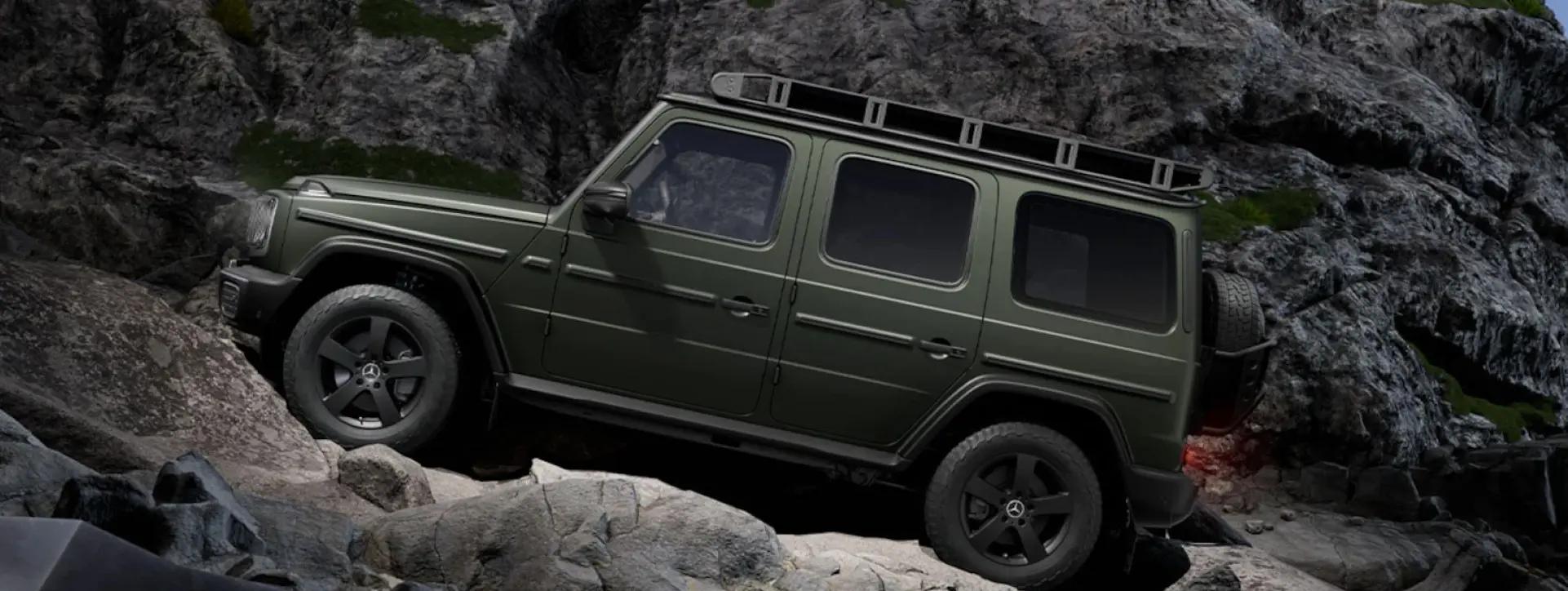 Mercedes-Benz G-Class Hill Assist