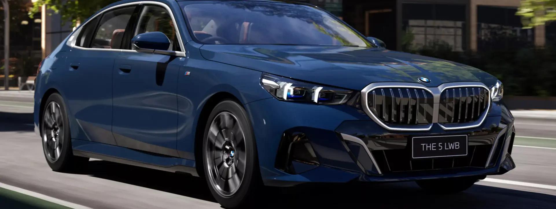 BMW 5 Series Right Front Three Quarter