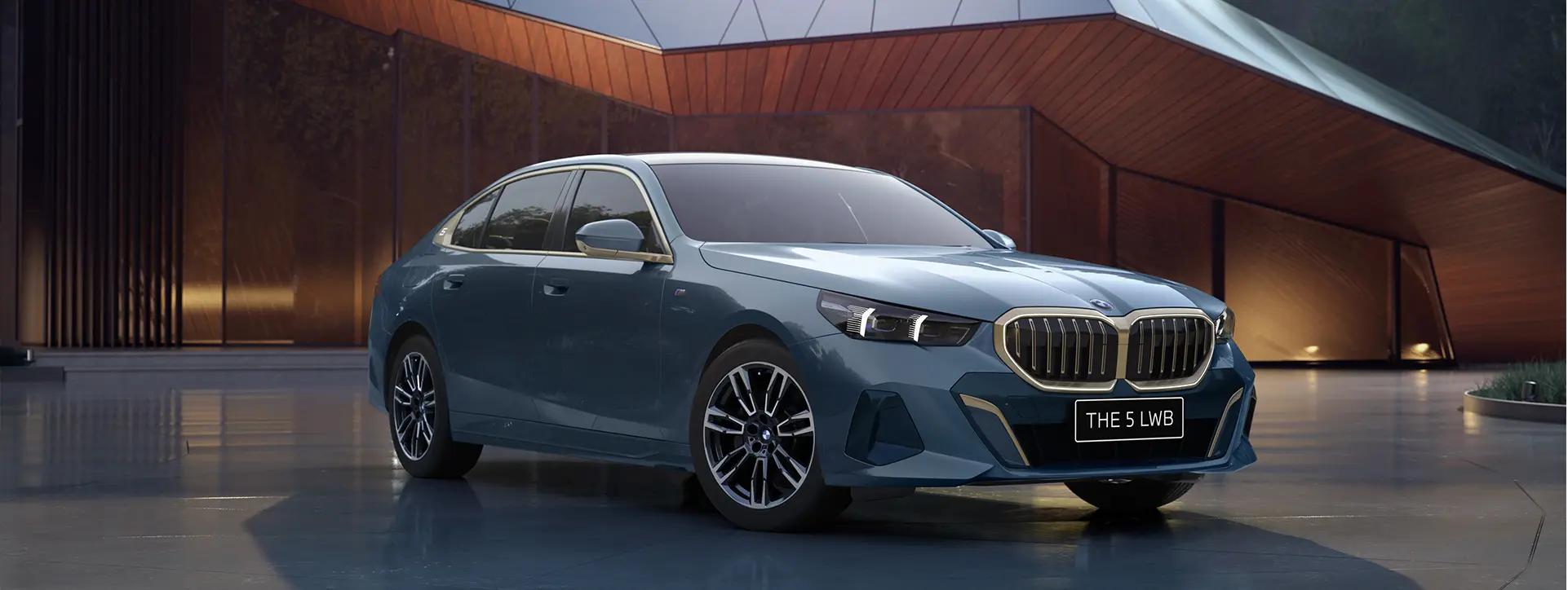 BMW 5 Series Right Front Three Quarter