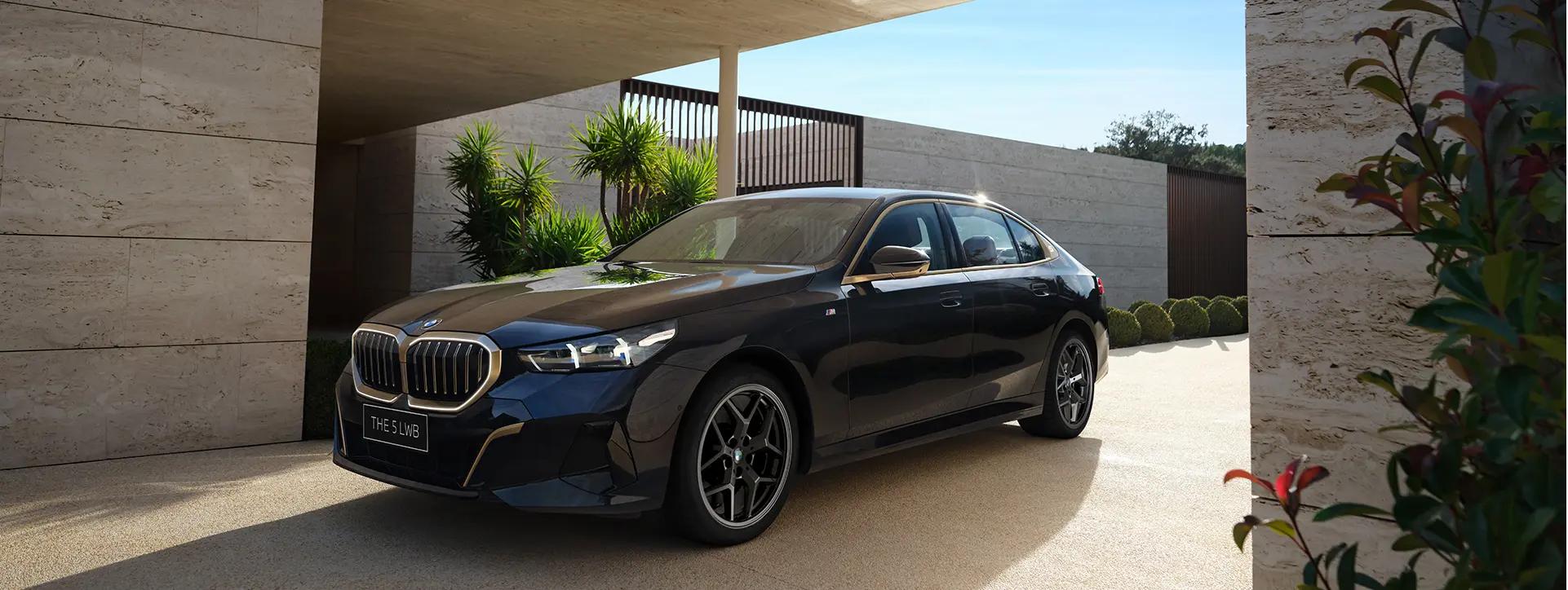 BMW 5 Series Front Left Quarter View