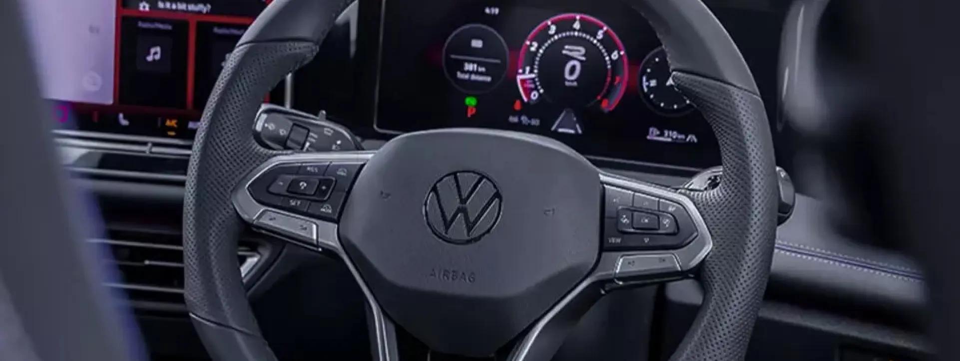 Volkswagen Tiguan r-line Steering Wheel