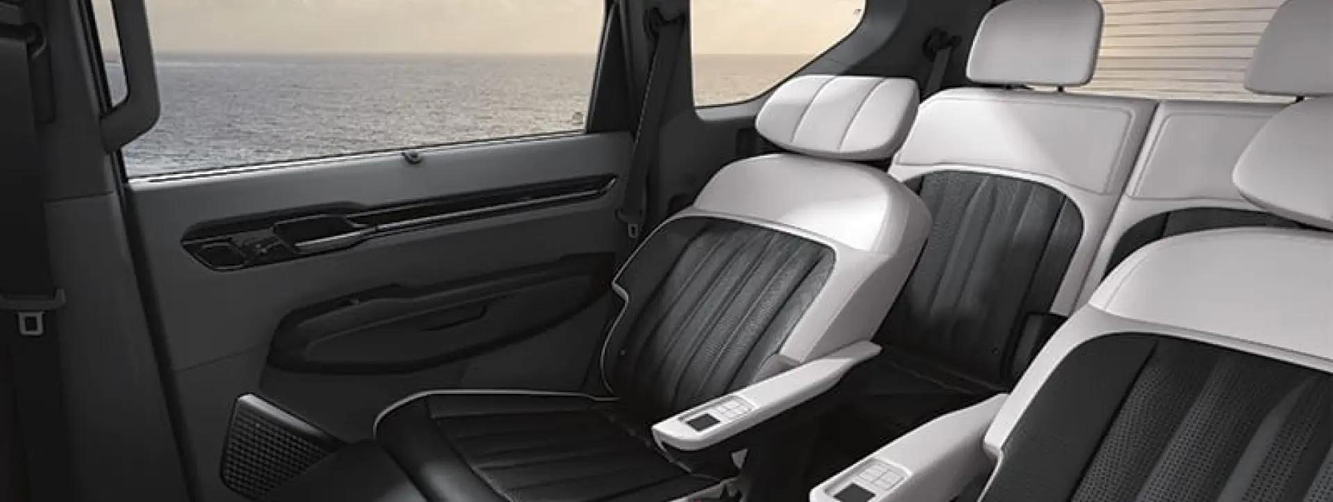 Kia EV9 Second Row Seats