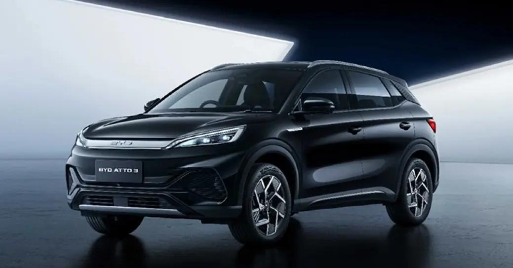 BYD Atto 3 Front Left View