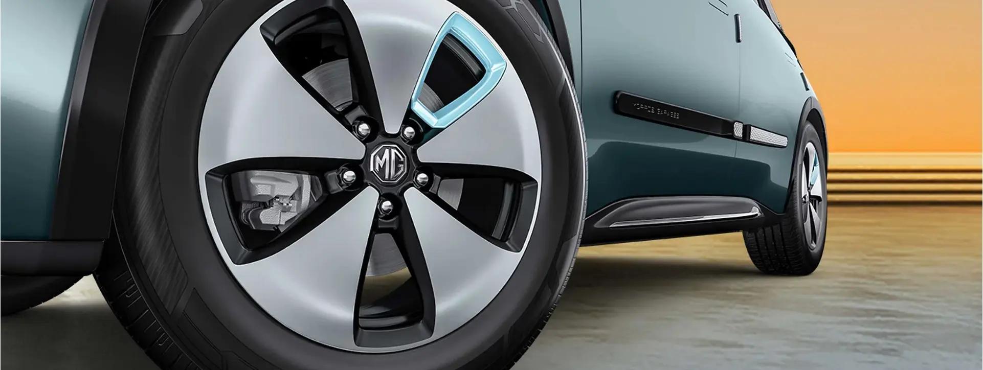 Morris Garages Windsor EV Wheel