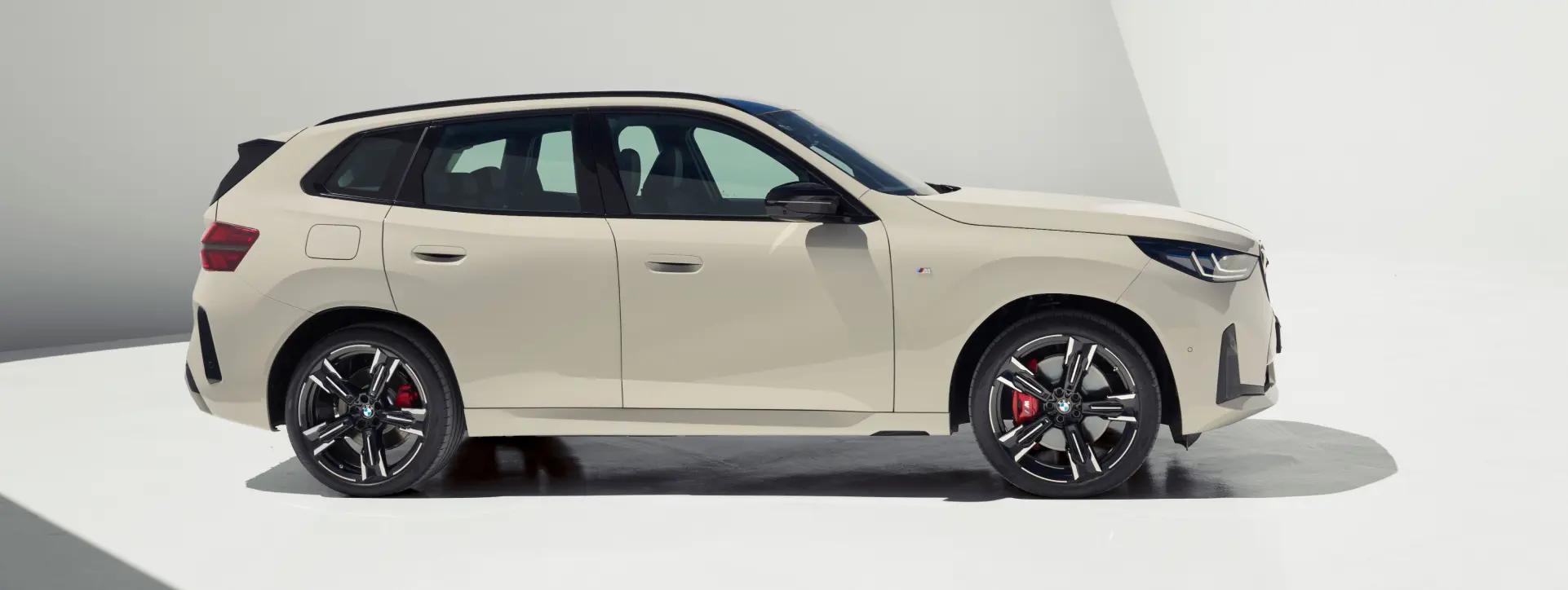 BMW X3 Right Side View