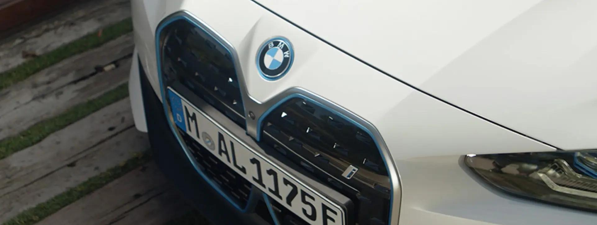 BMW i4 Grille Front Grille