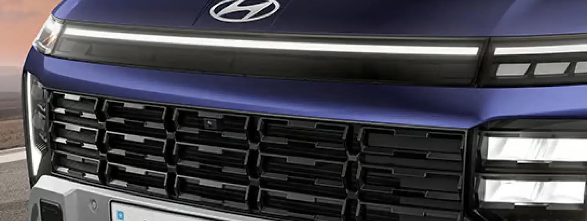 Hyundai VENUE front grille