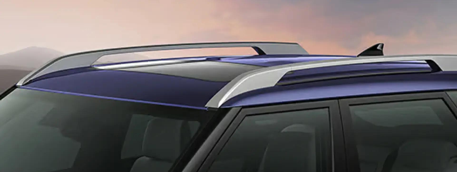 Hyundai VENUE rear rail