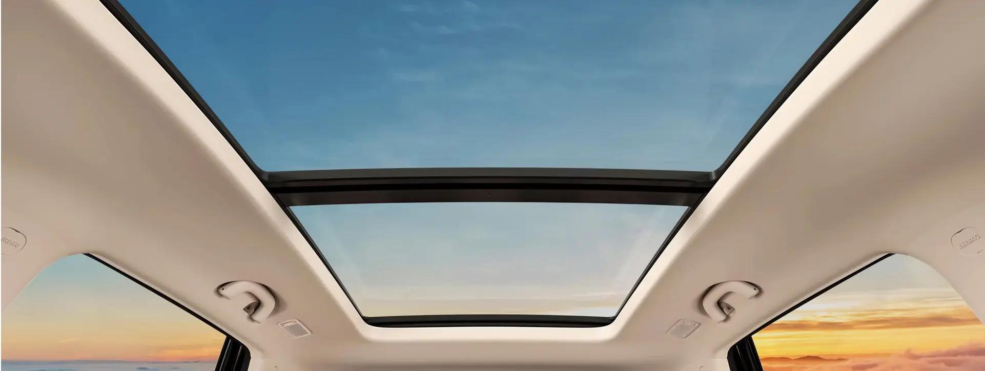 Morris Garages Hector Inside View Sunroof