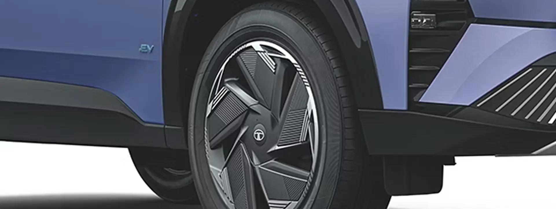 Tata Curvv EV R18 Alloy Wheels with Aero Inserts
