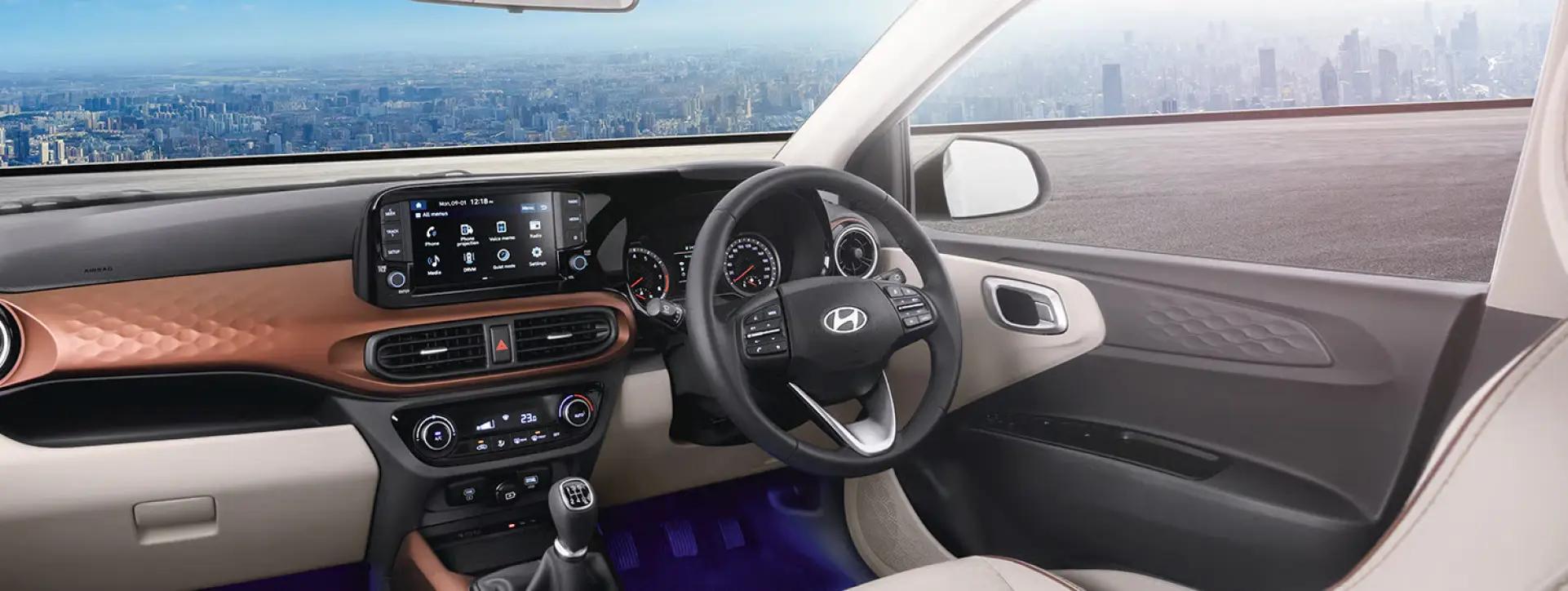 Hyundai	Aura dashboard