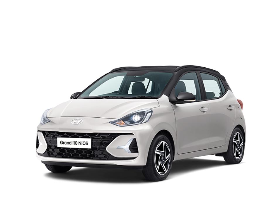 Hyundai Grand i10 NIOS Sportz DT MT P - Atlas White With Abyss Black Roof