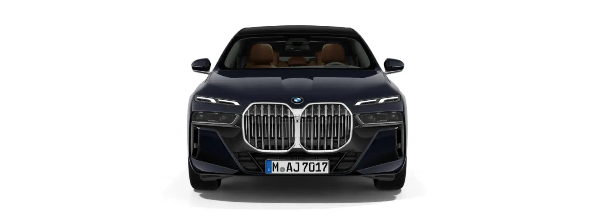 BMW 7 Series Front View BMW 7 Series Front View