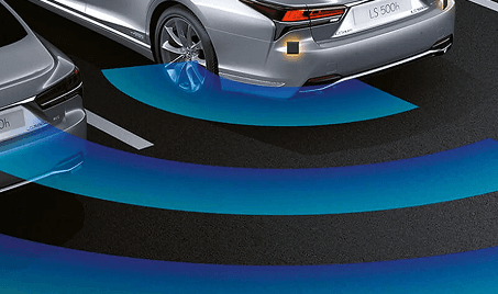 Smart Parking with Lexus Assist