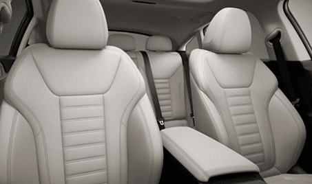 Middle Rear Three-Point Seatbelt