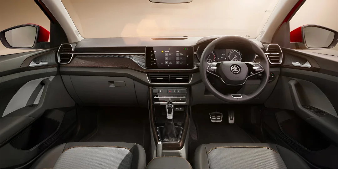 Skoda Kushaq – In-Depth Look at Pros, Cons & Tech Specs