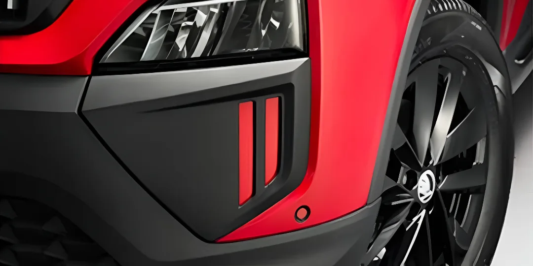 Front Bumper Garnish 1