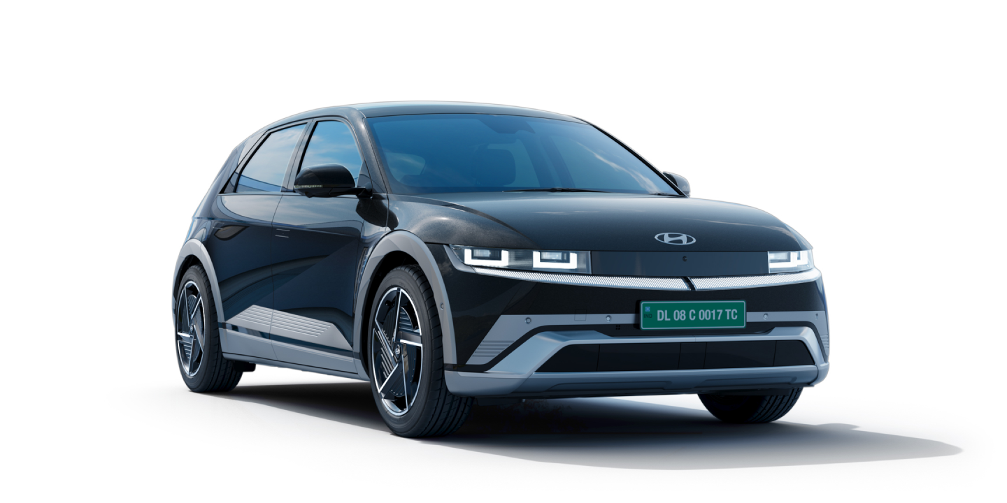 Hyundai Launches 2026 Ioniq 5 at ₹55.70 Lakh Gets 84kWh Pack and Wireless Smartphone Tech