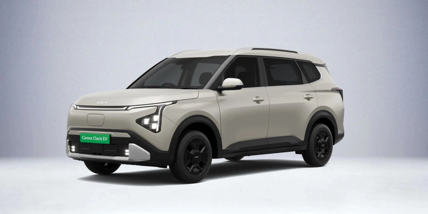 Kia Carens Clavis 2026 Update: Panoramic Sunroof and Level 2 ADAS Now More Accessible 3 Kia Carens Clavis EV 2026