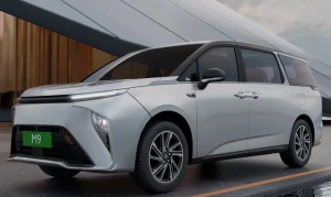 MG M9 Luxury Electric MPV Gets Expensive; Now Starts at ₹75.90 Lakh