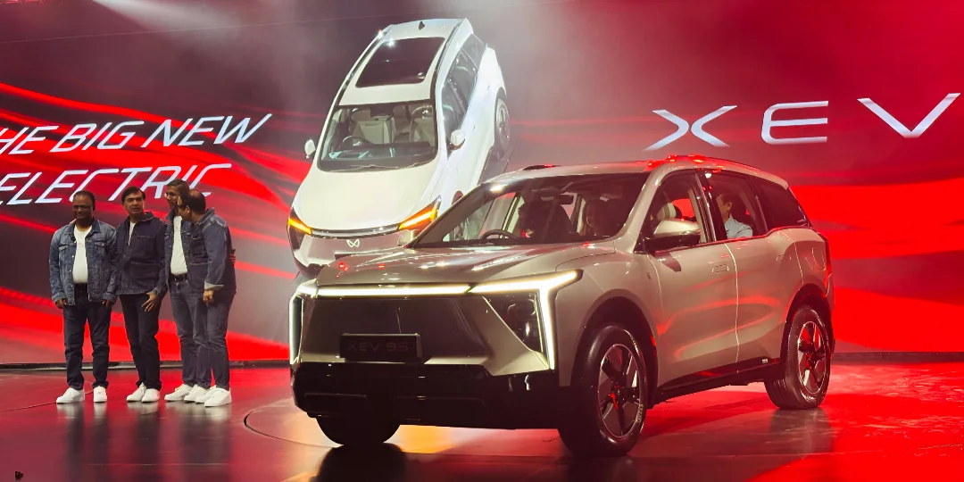 Mahindra XEV 9S exterior_
