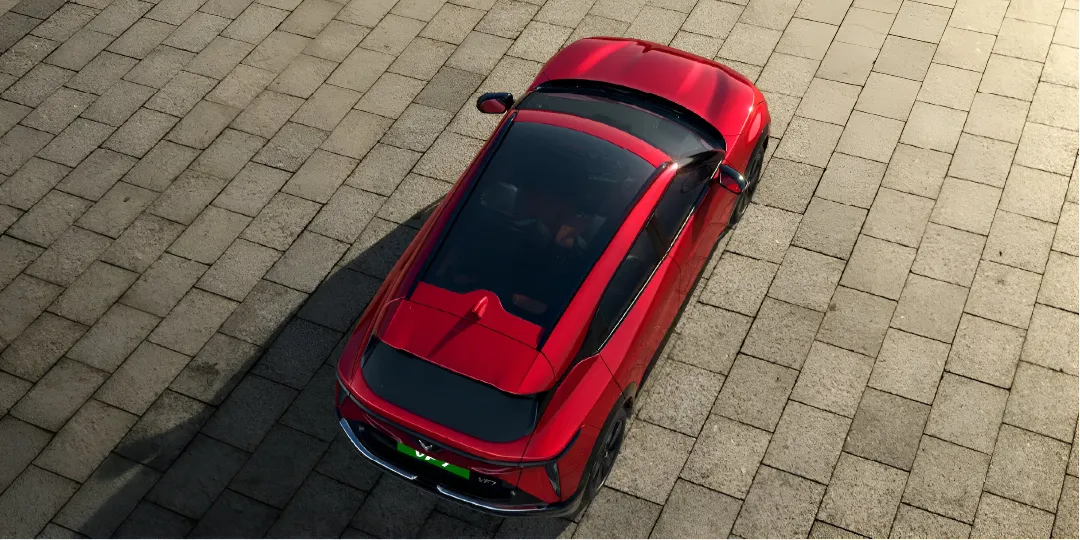 VinFast VF7