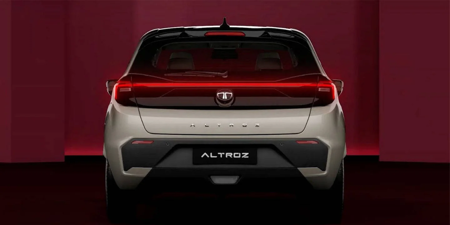 2025 Tata Altroz facelift Variant-Wise Features Explained!