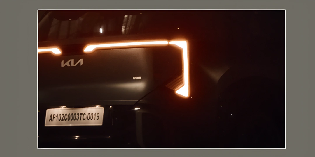 rear l-shaped lights